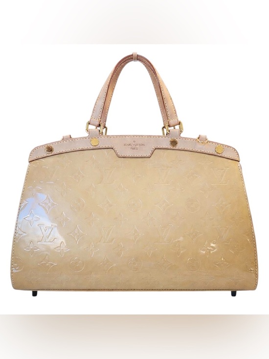 Louis Vuitton Handbags - Pristine Louis Vuitton Vernis Brea MM w/ Monogram Embossing Includes Crossbody